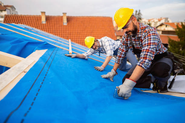 Best Commercial Roofing Services  in Middlefield, OH